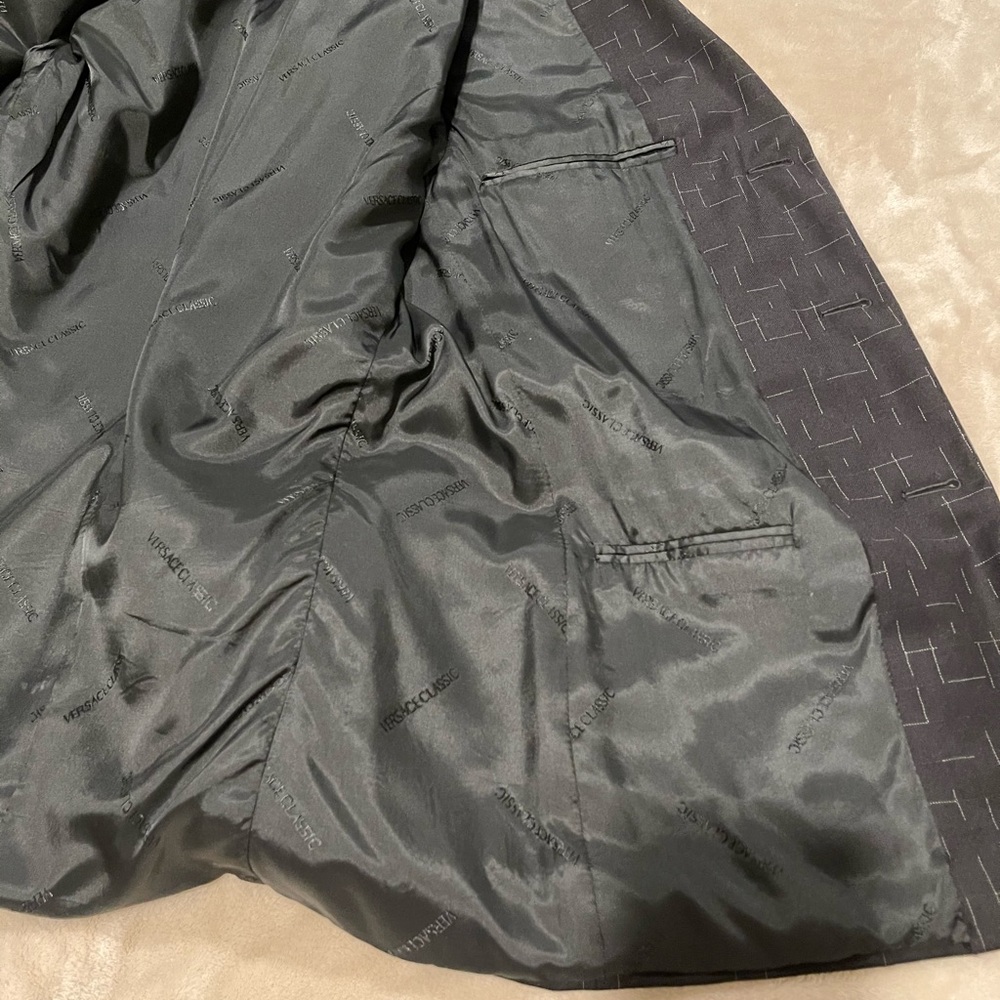 VERSACE Shirt Jacket - Picture 6 of 8